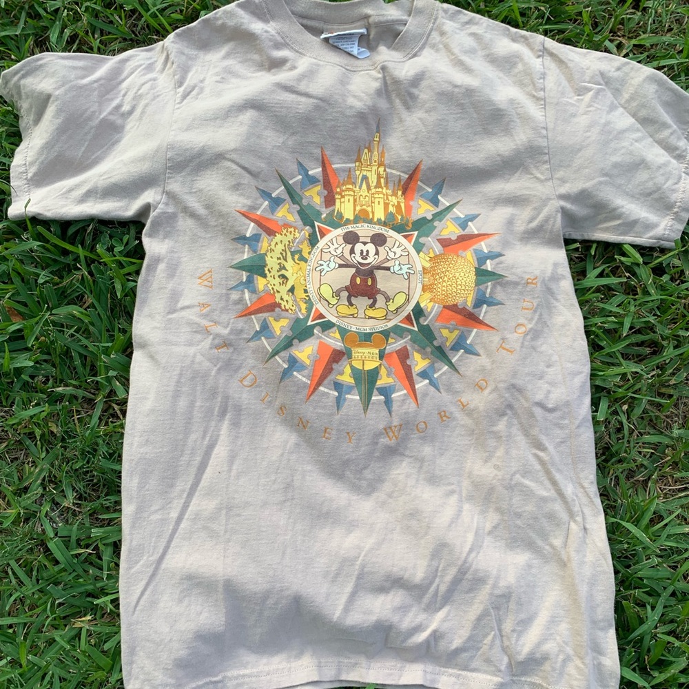Disney Mickey world tee
